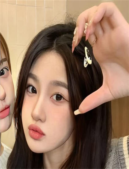 孤独的美食家 第十季叙事手法解析：时间线安排与视角切换技巧探讨