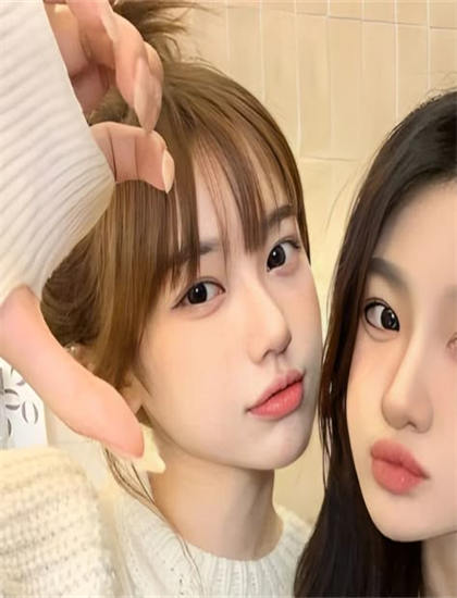 奇幻片技术揭秘：《发型秀》的创作历程与幕后故事 ——深入探索奇幻片的艺术世界